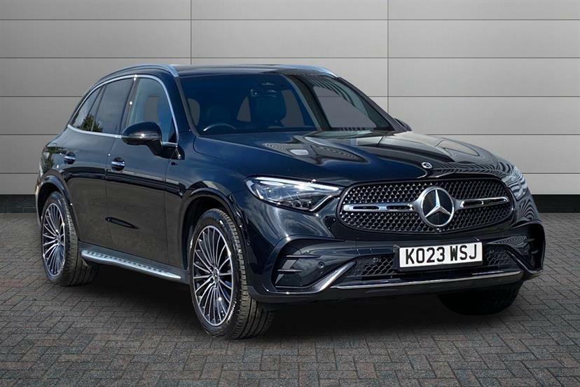 Mercedes-Benz GLC Class 300D 4Matic Amg Line Premium 9G-tronic Black