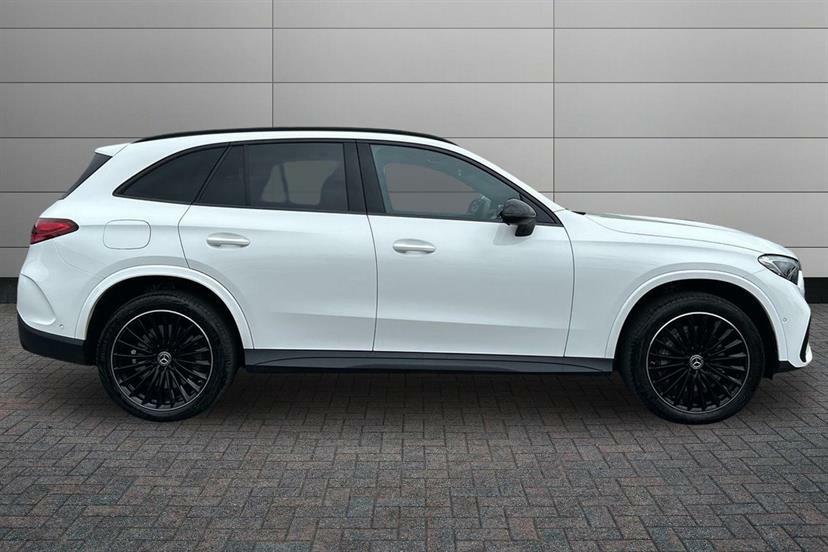Mercedes-Benz GLC Class 300E 4Matic Urban Edition 9G-tronic LL25NFY White #3