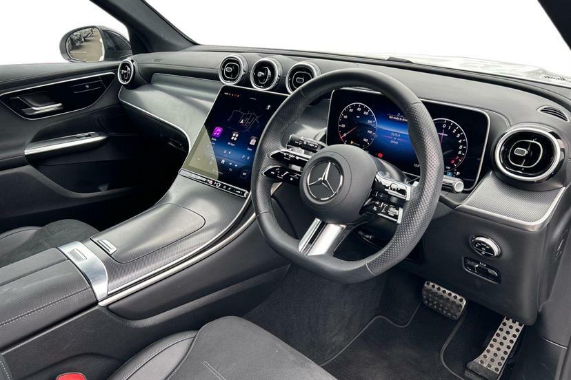Mercedes-Benz GLC Class 300E 4Matic Urban Edition 9G-tronic LL25NFY White #5