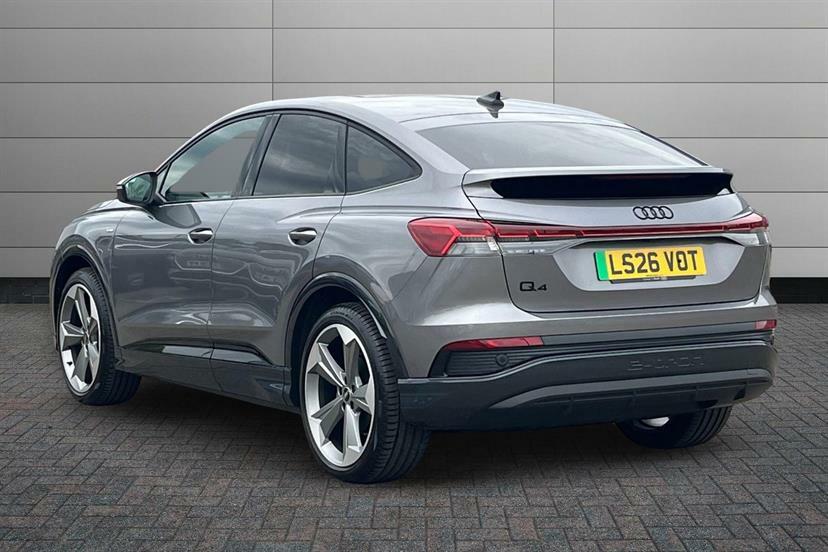 Audi Q4 E Tron 210Kw 45 82Kwh Black Edition Tech Pack LS26VOT Grey #3