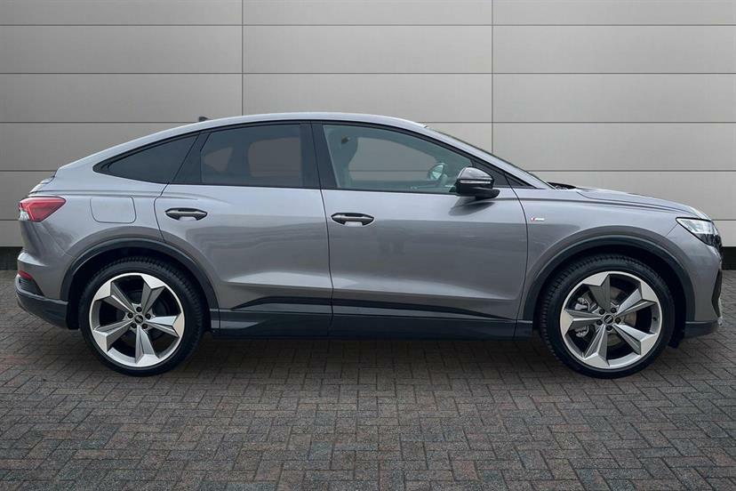 Audi Q4 E Tron 210Kw 45 82Kwh Black Edition Tech Pack LS26VOT Grey #4
