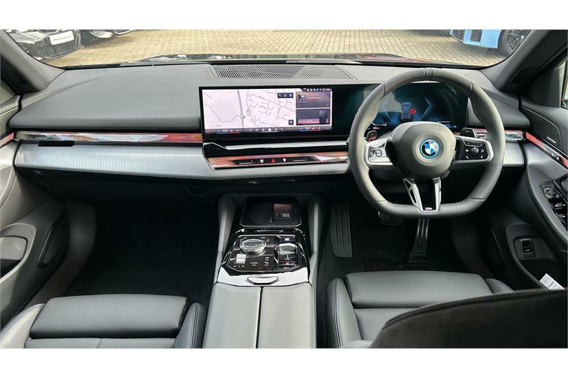 BMW 5 Series 530E M Sport Pro GY75YYZ Grey #4