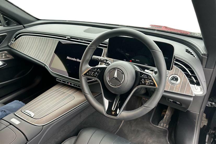 Mercedes-Benz E Class E220d Exclusive Premium 9G-tronic Black #5