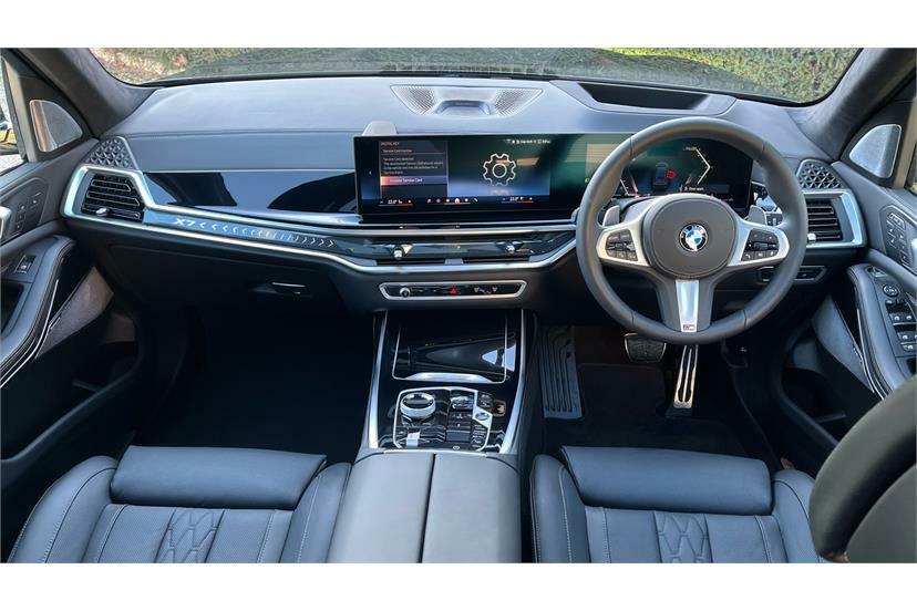 BMW X7 Xdrive40d Mht M Sport Step Black #4