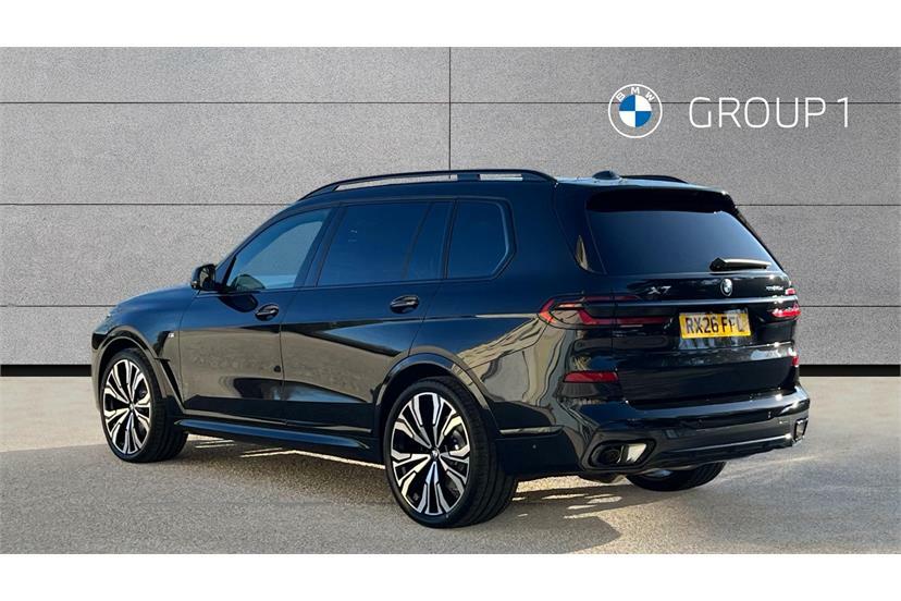BMW X7 Xdrive40d Mht M Sport Step Black #2