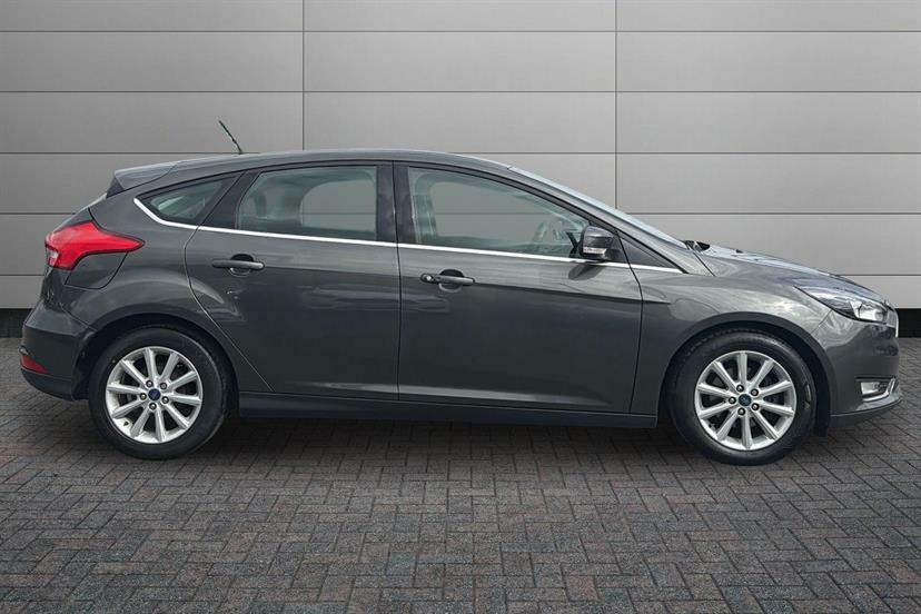 Ford Focus 1.0 Ecoboost 125 Titanium CV67FFH Grey #4