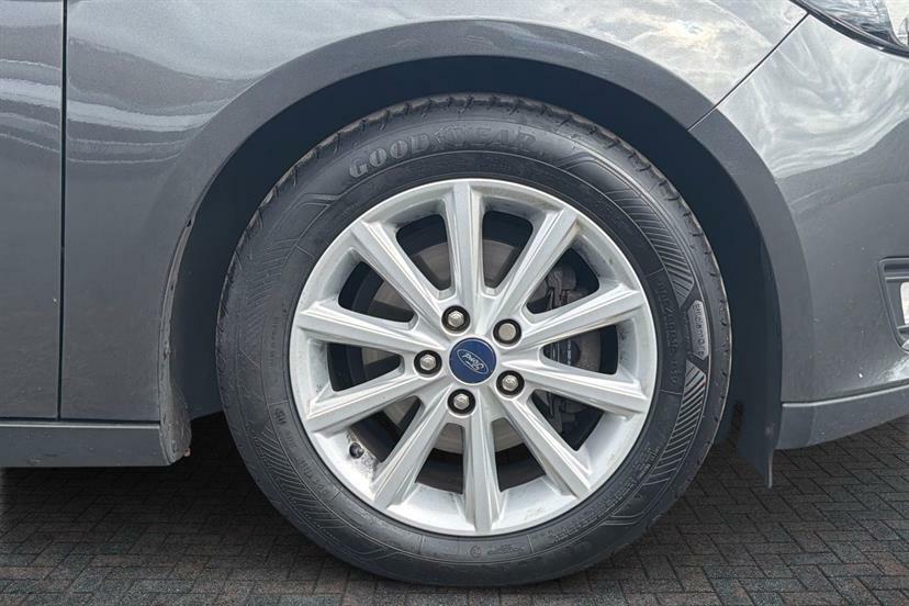 Ford Focus 1.0 Ecoboost 125 Titanium CV67FFH Grey #5
