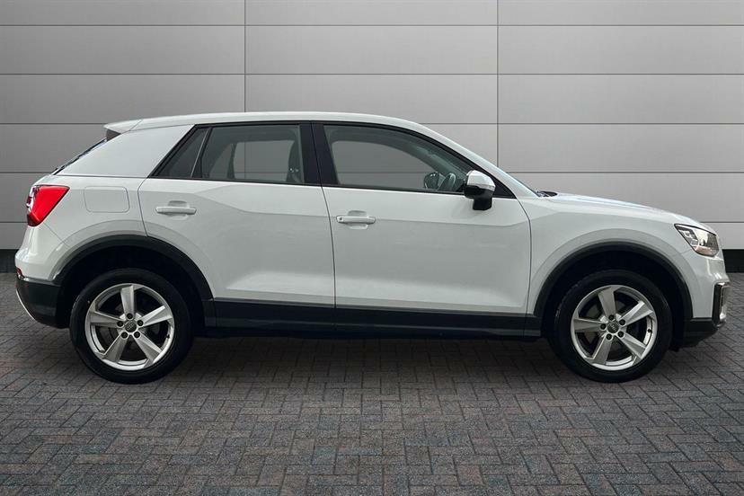Audi Q2 30 Tdi Sport LS69FFK White #4