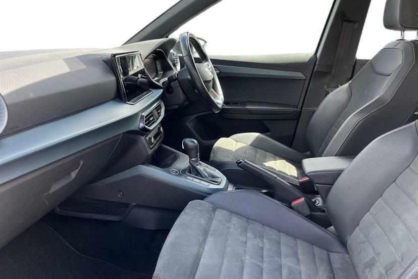 Seat Arona 1.0 Tsi 110 Xperience Lux Dsg BV23YCU Black #2