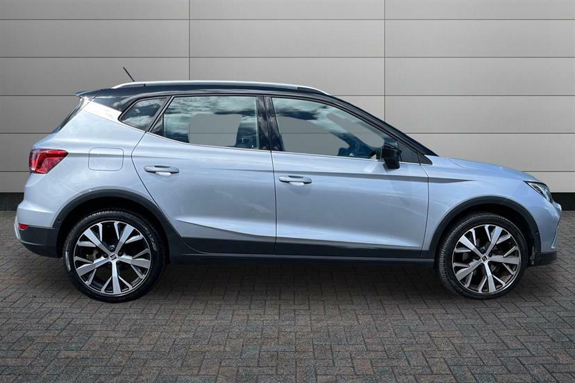 Seat Arona 1.0 Tsi 110 Xperience Lux Dsg BV23YCU Black #4
