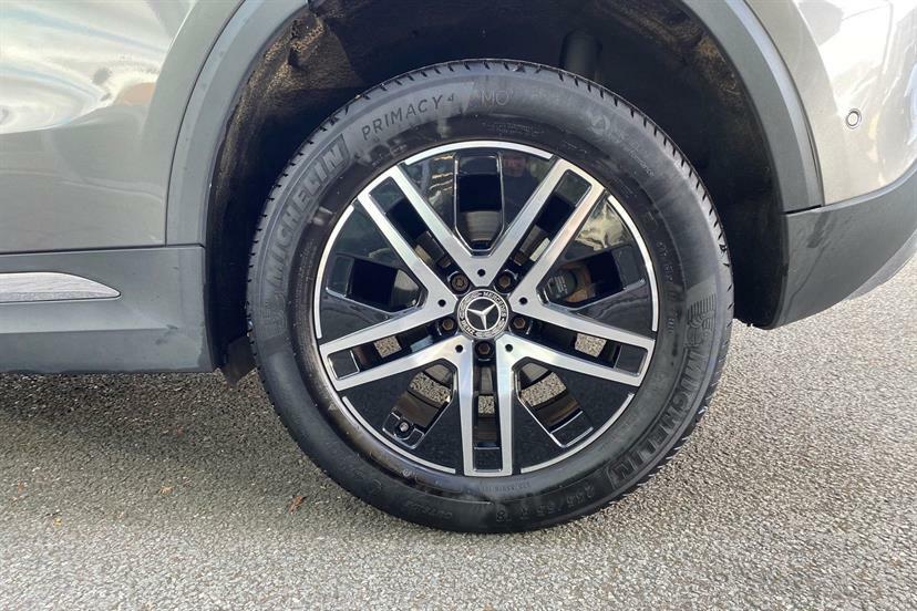 Mercedes-Benz GLA Class 200D Sport Executive DA70EOZ Grey #4