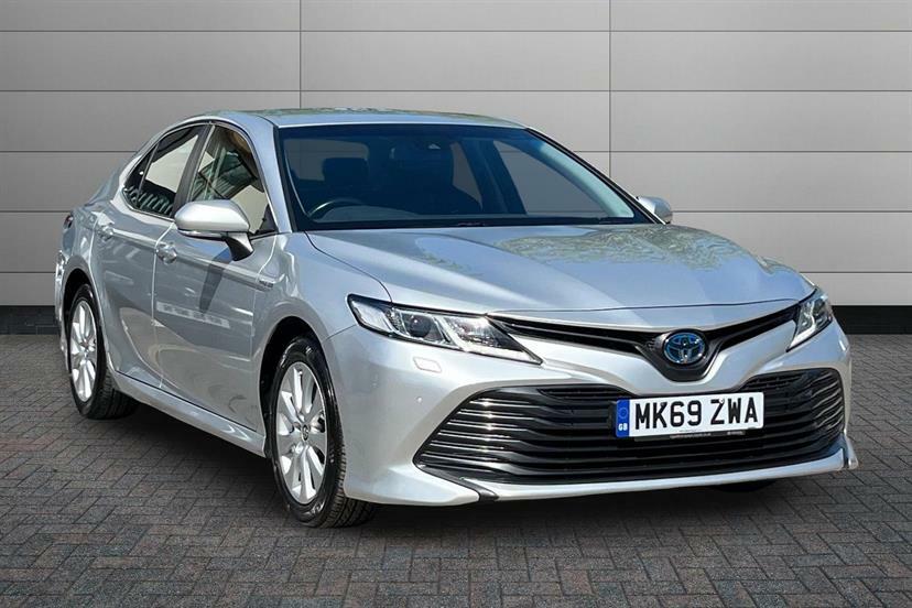 Toyota Camry 2.5 Vvt-i Hybrid Design Cvt Silver