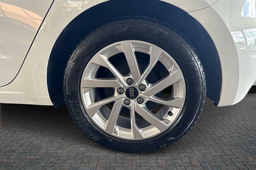Audi A1 25 Tfsi Sport S Tronic RO73GHD White #5