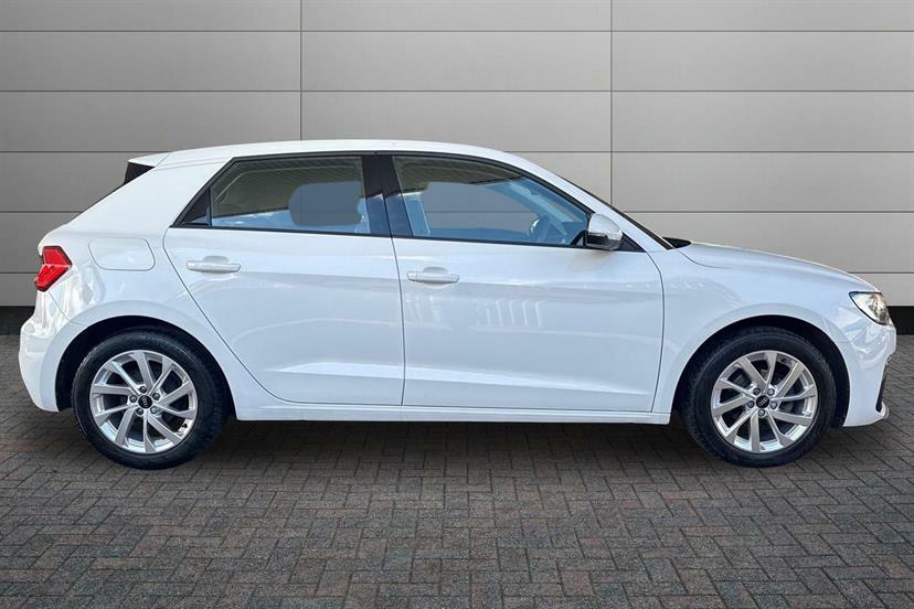 Audi A1 25 Tfsi Sport S Tronic RO73GHD White #4