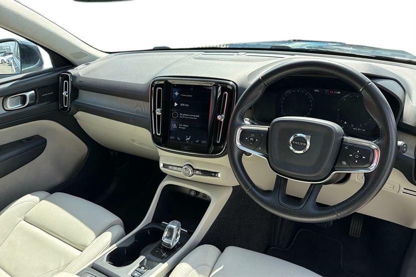 Volvo XC40 2.0 D4 190 Inscription Pro Awd Geartronic YV68ENE Blue #6