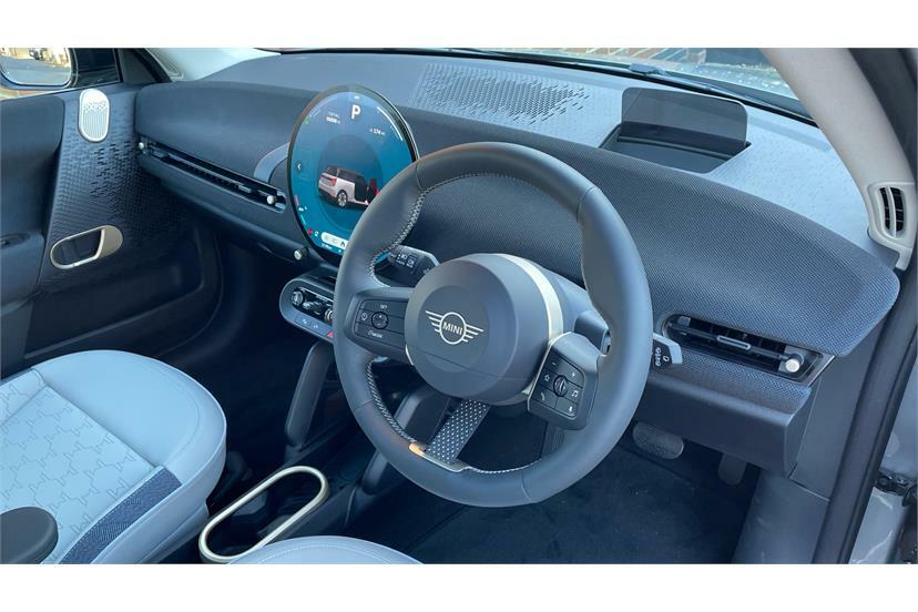 Mini Hatch 135Kw E Classic 41Kwh EF75FJO Silver #6