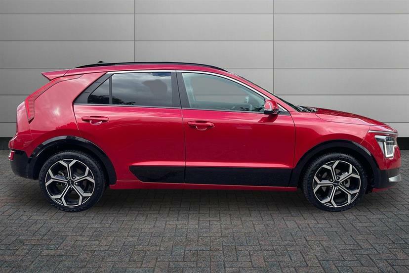 Kia Niro 1.6 Gdi Hybrid 3 Dct AV24EYR Red #4
