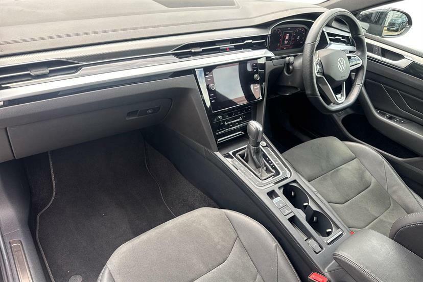 Volkswagen Arteon 2.0 Tsi R-line Dsg Black #2