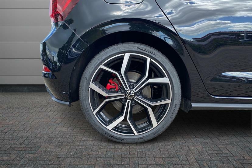 Volkswagen Polo 2.0 Tsi Gti Dsg MH75DDE Black #5