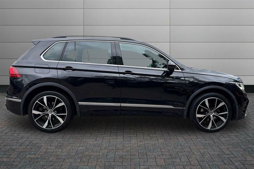 Volkswagen Tiguan 1.5 Tsi 150 R-line Dsg PL72WZV Black #4