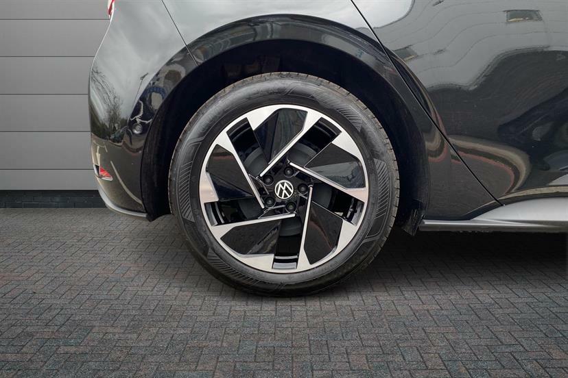 Volkswagen ID.3 150Kw Match Pro 59Kwh LS26HNZ Black #5