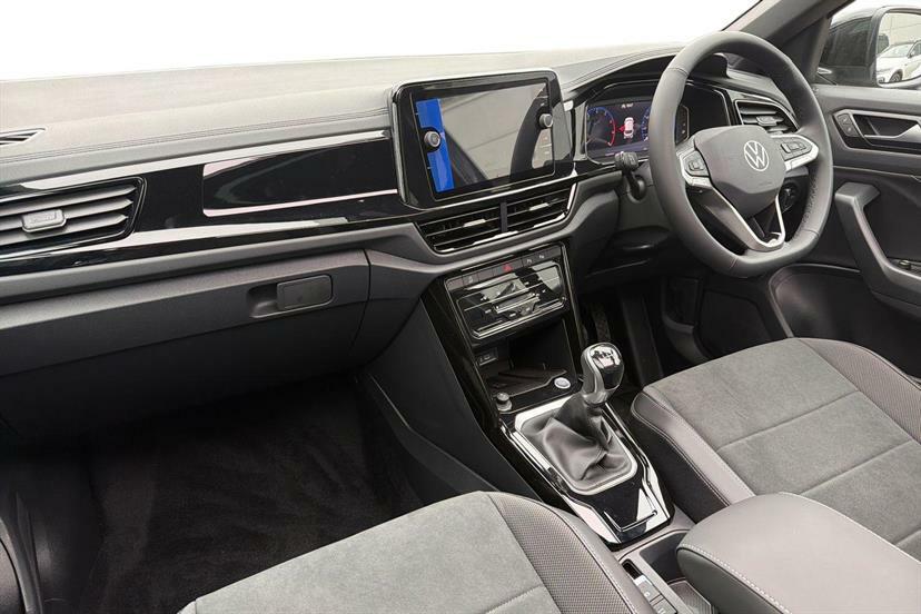 Volkswagen T-Roc 1.5 Tsi Style Design AE26UOO Black #2