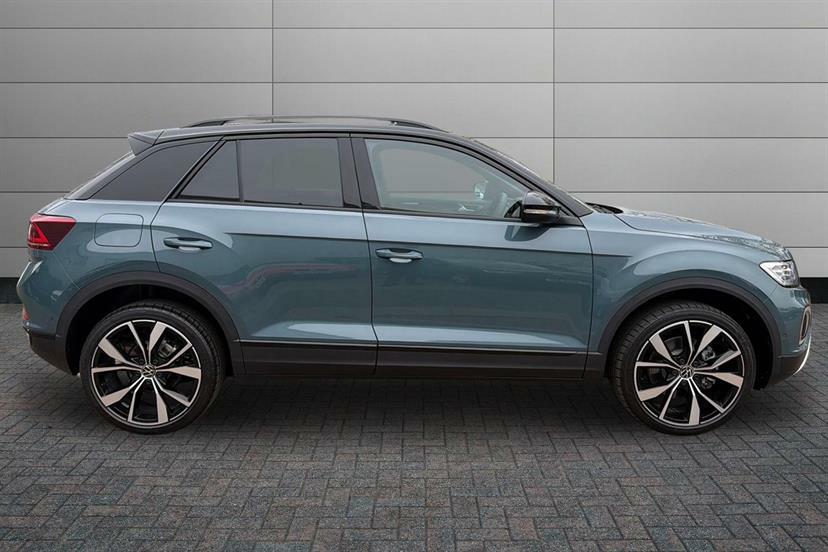 Volkswagen T-Roc 1.5 Tsi Style Design AE26UOO Black #4