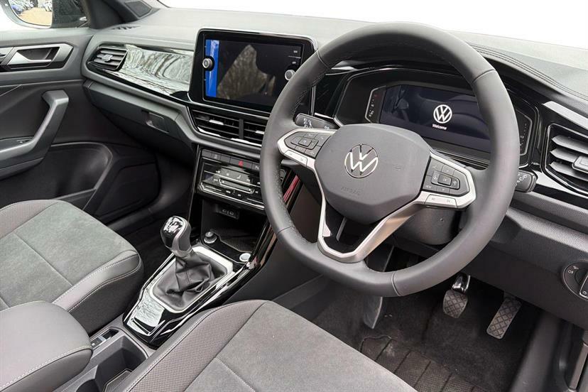 Volkswagen T-Roc 1.5 Tsi Style Design AE26UOO Black #6