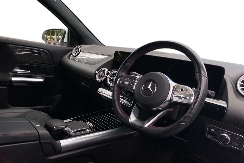 Mercedes-Benz GLA Class 200 Amg Line Executive FX72OWA White #5