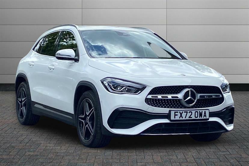Mercedes-Benz GLA Class 200 Amg Line Executive White