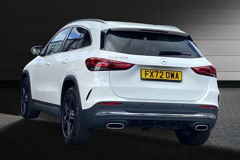 Mercedes-Benz GLA Class 200 Amg Line Executive FX72OWA White #2