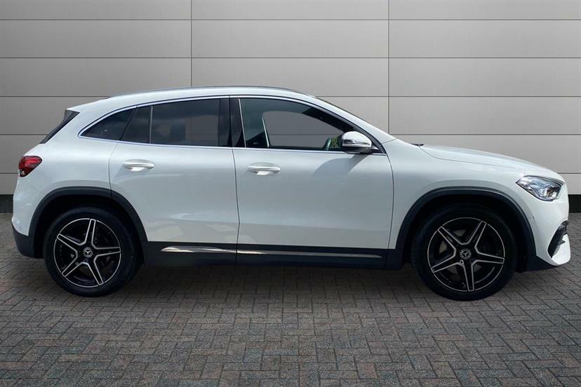 Mercedes-Benz GLA Class 200 Amg Line Executive FX72OWA White #3