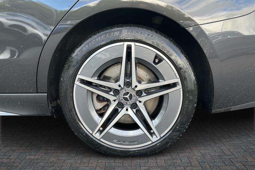 Mercedes-Benz C Class C300e Amg Line 9G-tronic Grey #4