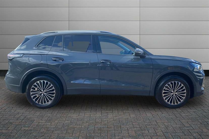 Volkswagen Tiguan 1.5 Tsi Ehybrid Match Dsg DC25HWJ Grey #4