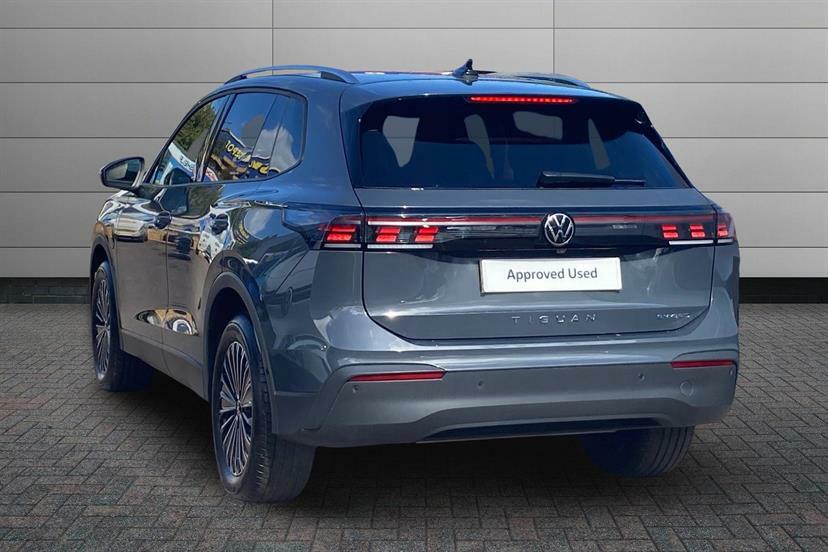 Volkswagen Tiguan 1.5 Tsi Ehybrid Match Dsg DC25HWJ Grey #3