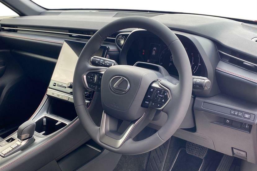 Lexus LBX 1.5 Premium E-cvt RV26WUJ #6