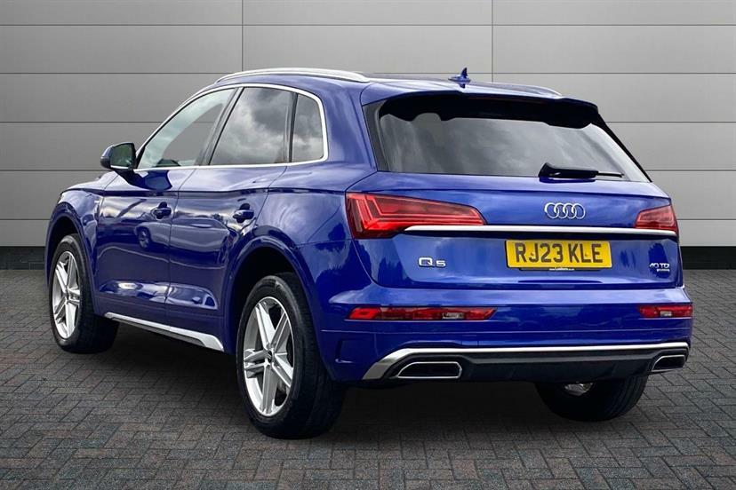 Audi Q5 40 Tdi Quattro S Line S Tronic RJ23KLE Blue #3