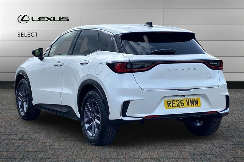 Lexus LBX 1.5 Premium E-cvt RE26VMM White #3
