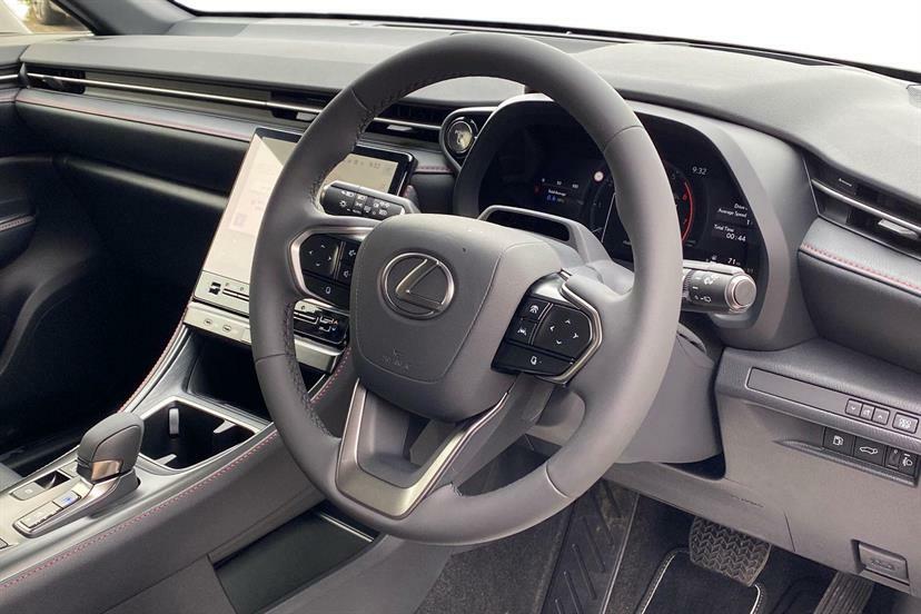 Lexus LBX 1.5 Premium Plus E-cvt Black #6
