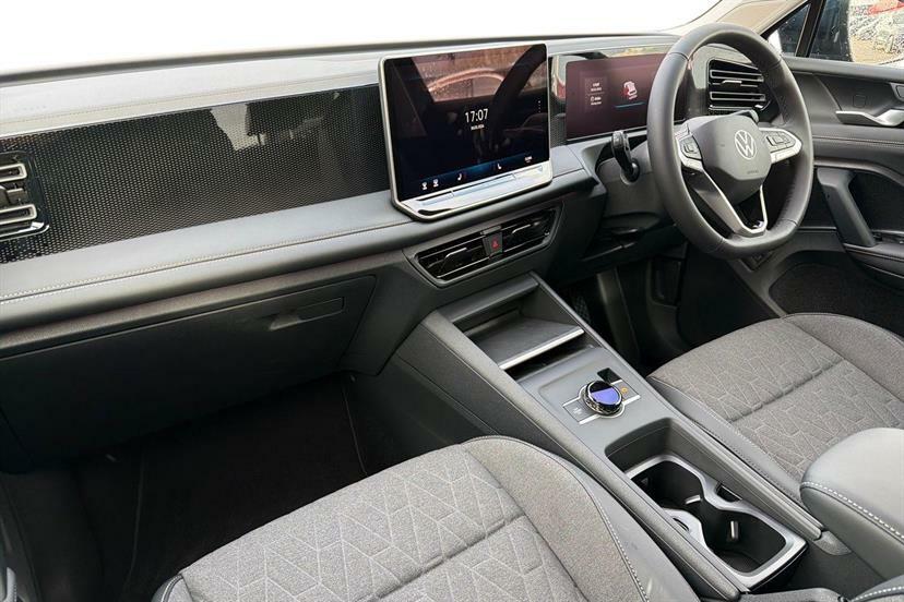 Volkswagen Tiguan 1.5 Etsi 150 Match Dsg AE26URC Blue #2
