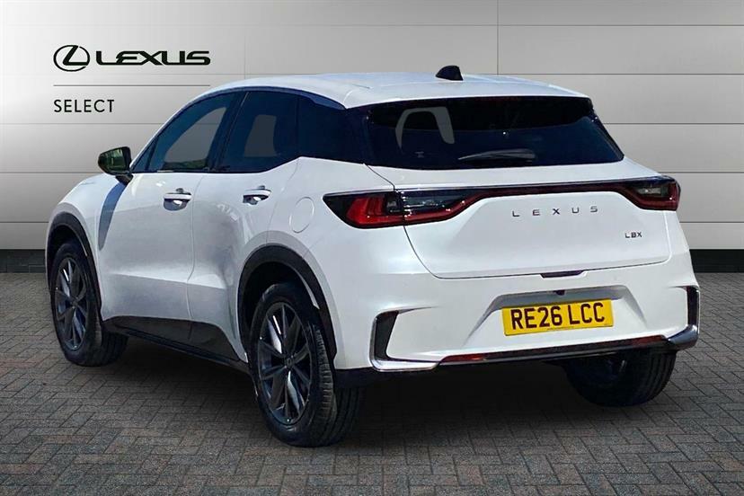 Lexus LBX 1.5 Premium Plus E-cvt White #3