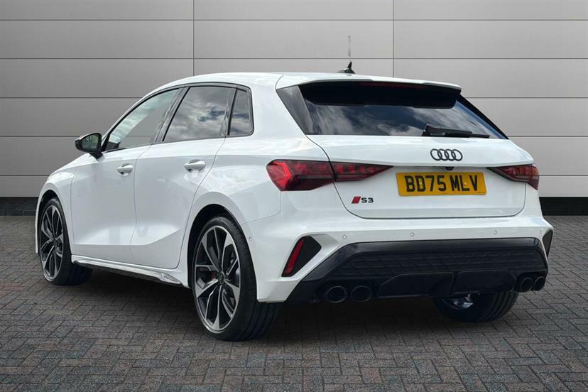 Audi A3 S3 Tfsi Quattro 333 Black Edition S Tronic White #3