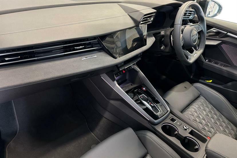Audi A3 S3 Tfsi Quattro 333 Black Edition S Tronic White #2