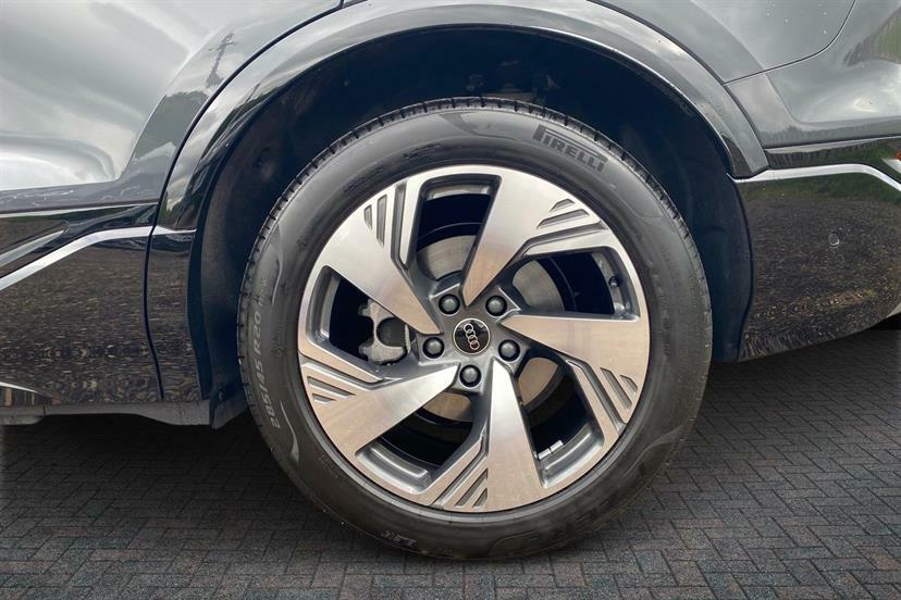 Audi Q6 E-Tron 185Kw 83Kwh S Line LN26NVS Grey #5