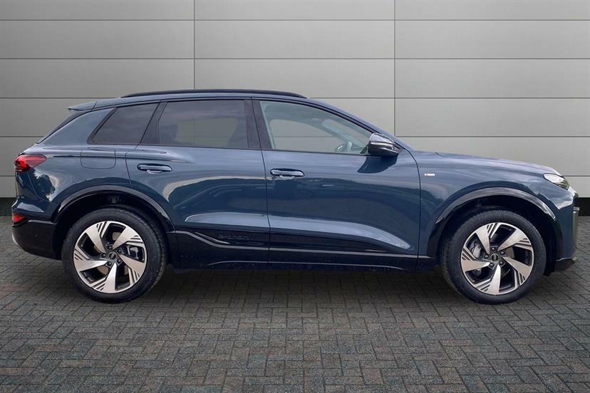Audi Q6 E-Tron 285Kw Quattro 100Kwh S Line LN26NXA Blue #4