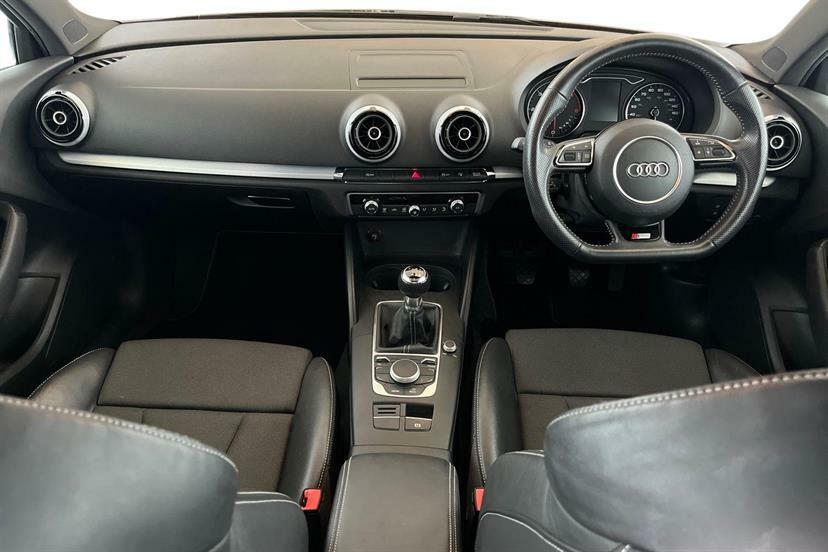 Audi A3 2.0 Tdi S Line DF63NFC Black #6