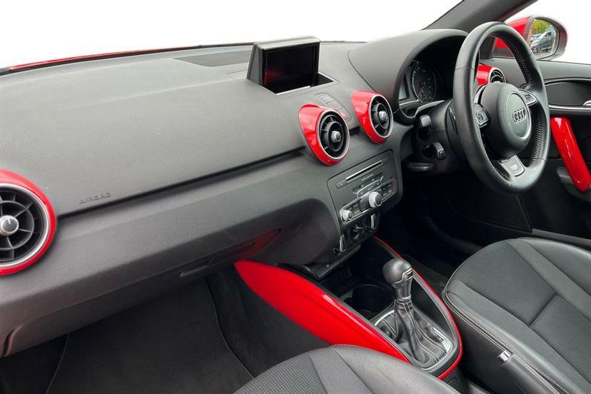 Audi A1 1.4 Tfsi S Line S Tronic GY67YRS Red #2