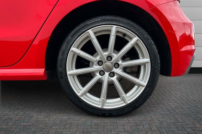 Audi A1 1.4 Tfsi S Line S Tronic GY67YRS Red #5