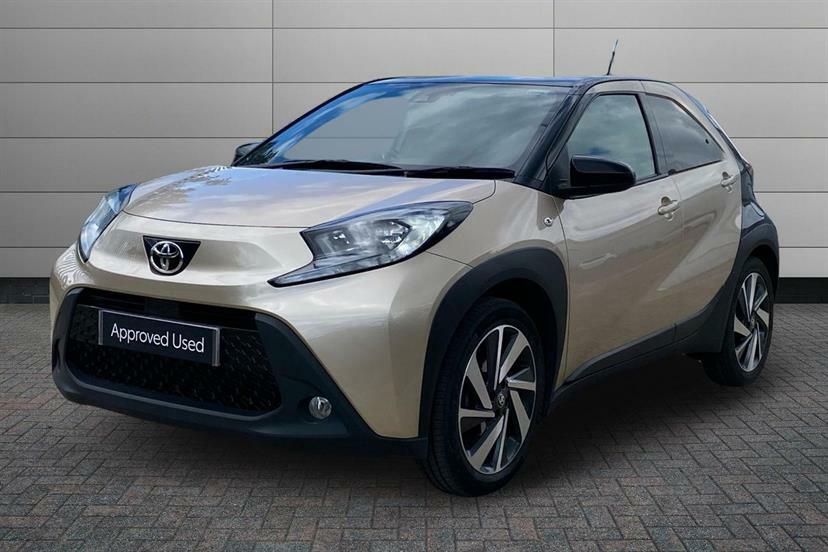 Toyota Aygo X 1.0 Vvt-i Edge RE23FLG Black #3