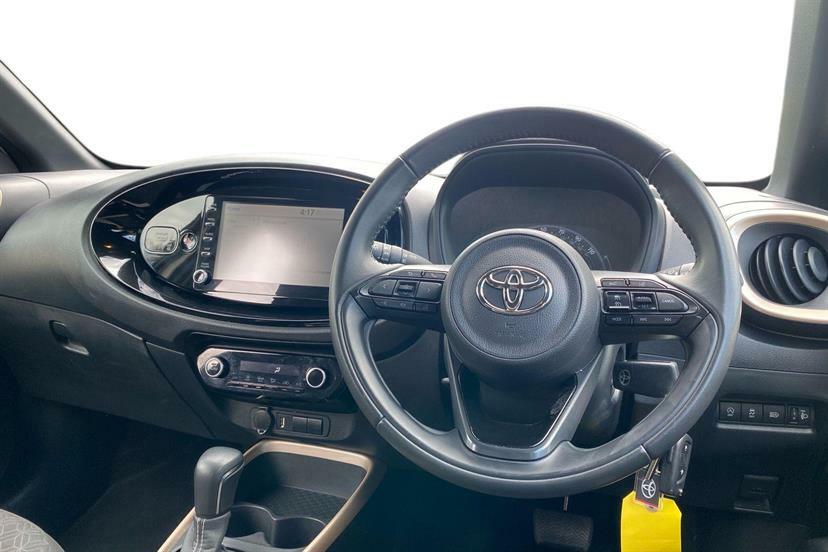 Toyota Aygo X 1.0 Vvt-i Edge RE23FLG Black #6